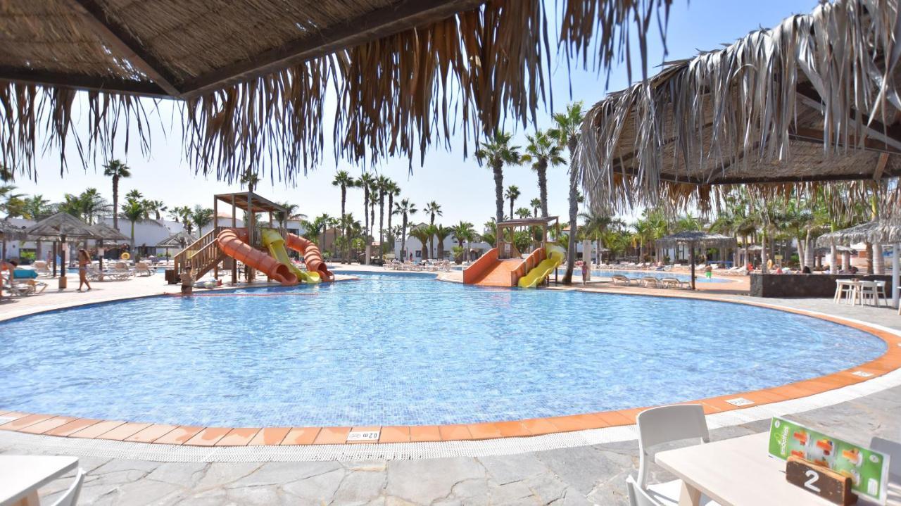 Book Jet - Oasis Pool View Apartment Corralejo Exterior photo